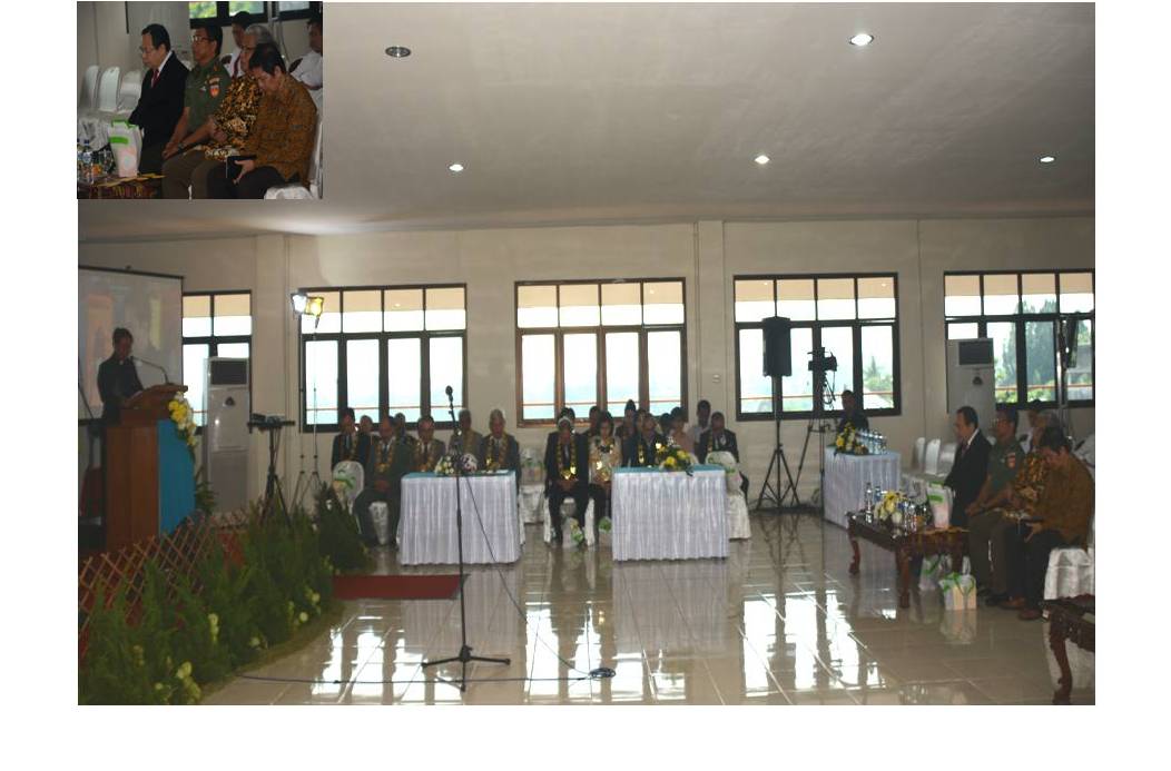 Kasi Intel Hadiri Dies Natalies UKSW